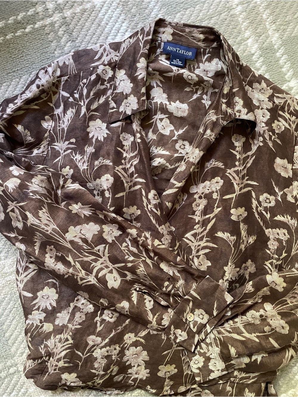 VTG Ann Taylor linen silk floral wrap top L/14